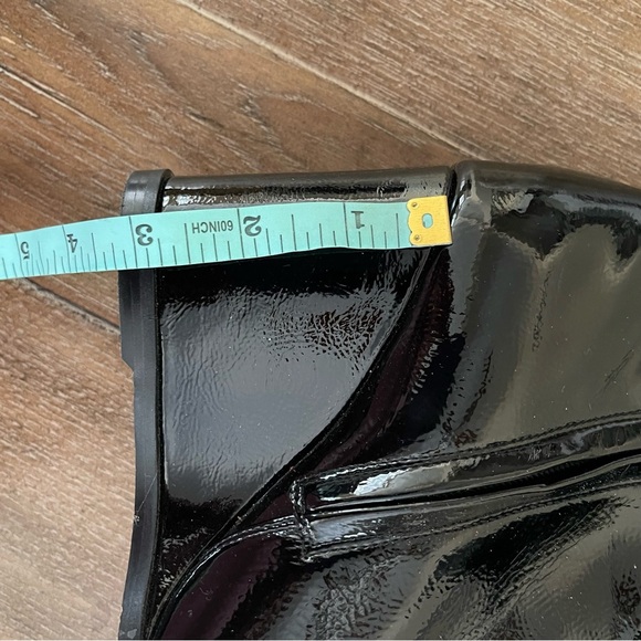 Sam Eldelman Weslie Wet Faux Leather Big Buckle Pointed Toe Wedge Bootie 6 - Picture 8 of 11